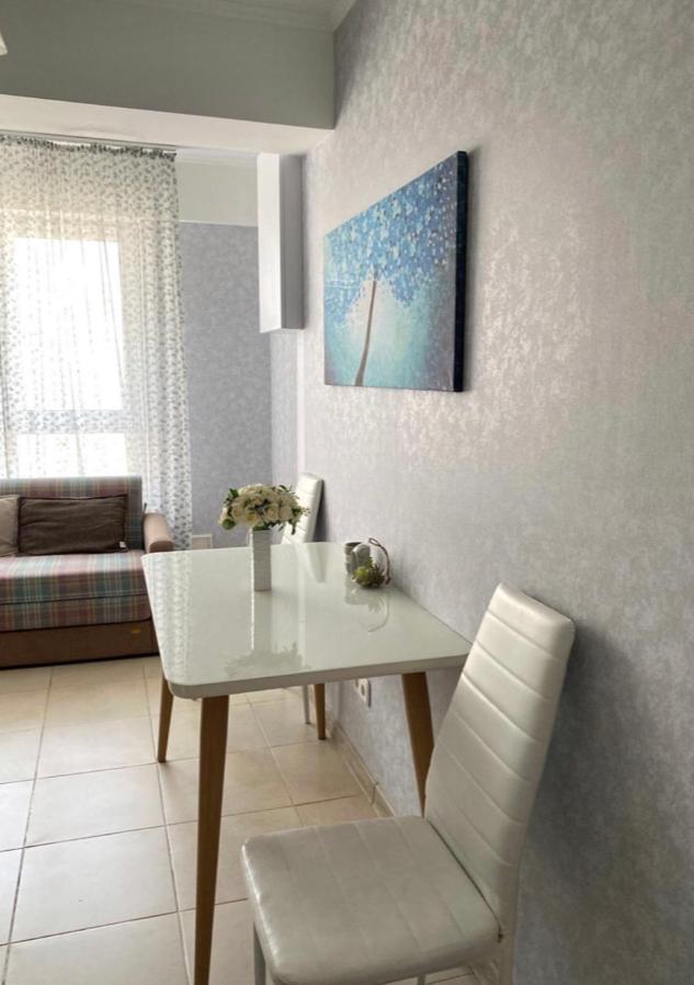Luxury Apartment Chişinǎu Buitenkant foto