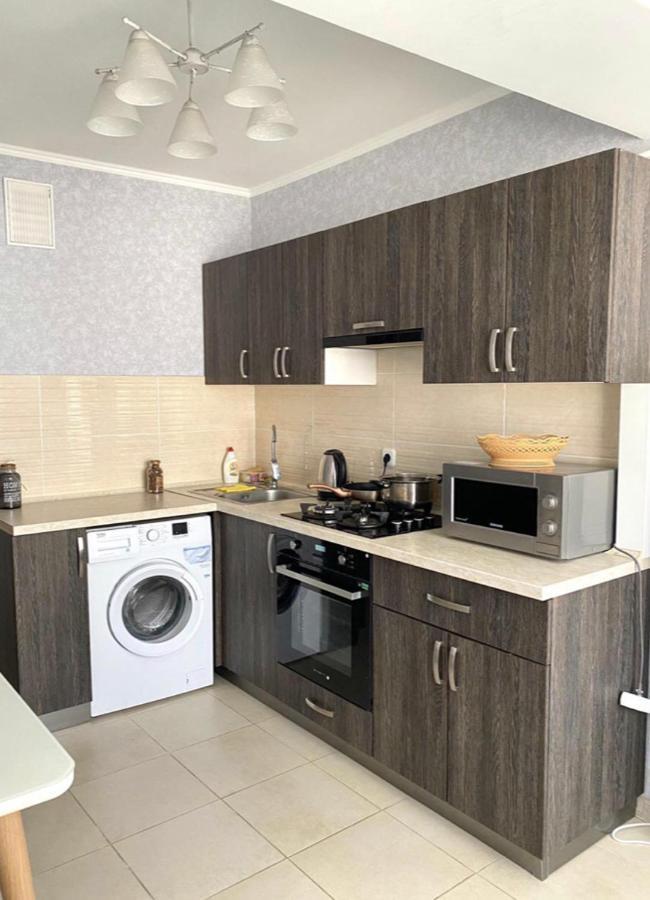 Luxury Apartment Chişinǎu Buitenkant foto